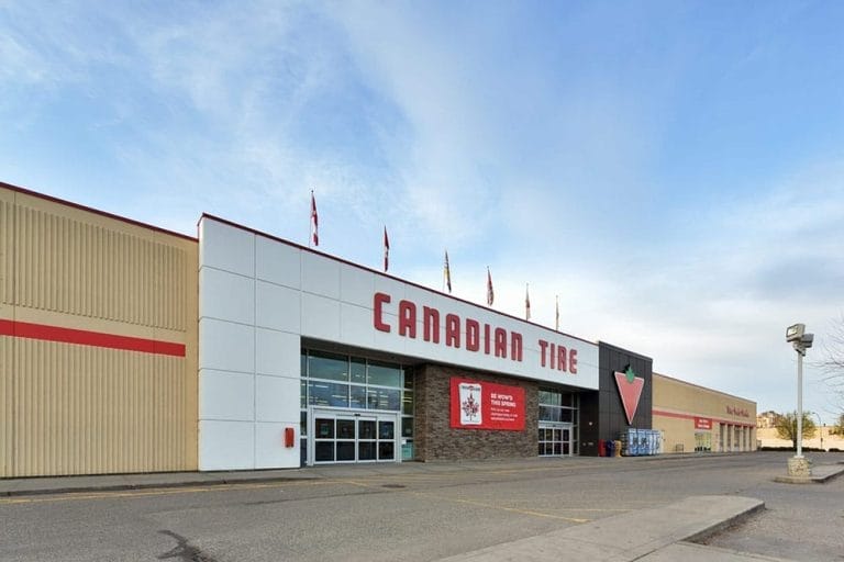 Shopping mall and parking lot - Janitorial services cleaning company